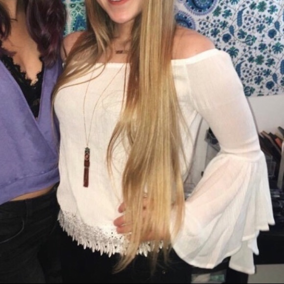 Tops - White Lace Flare / Bell Sleeve Boho Top
